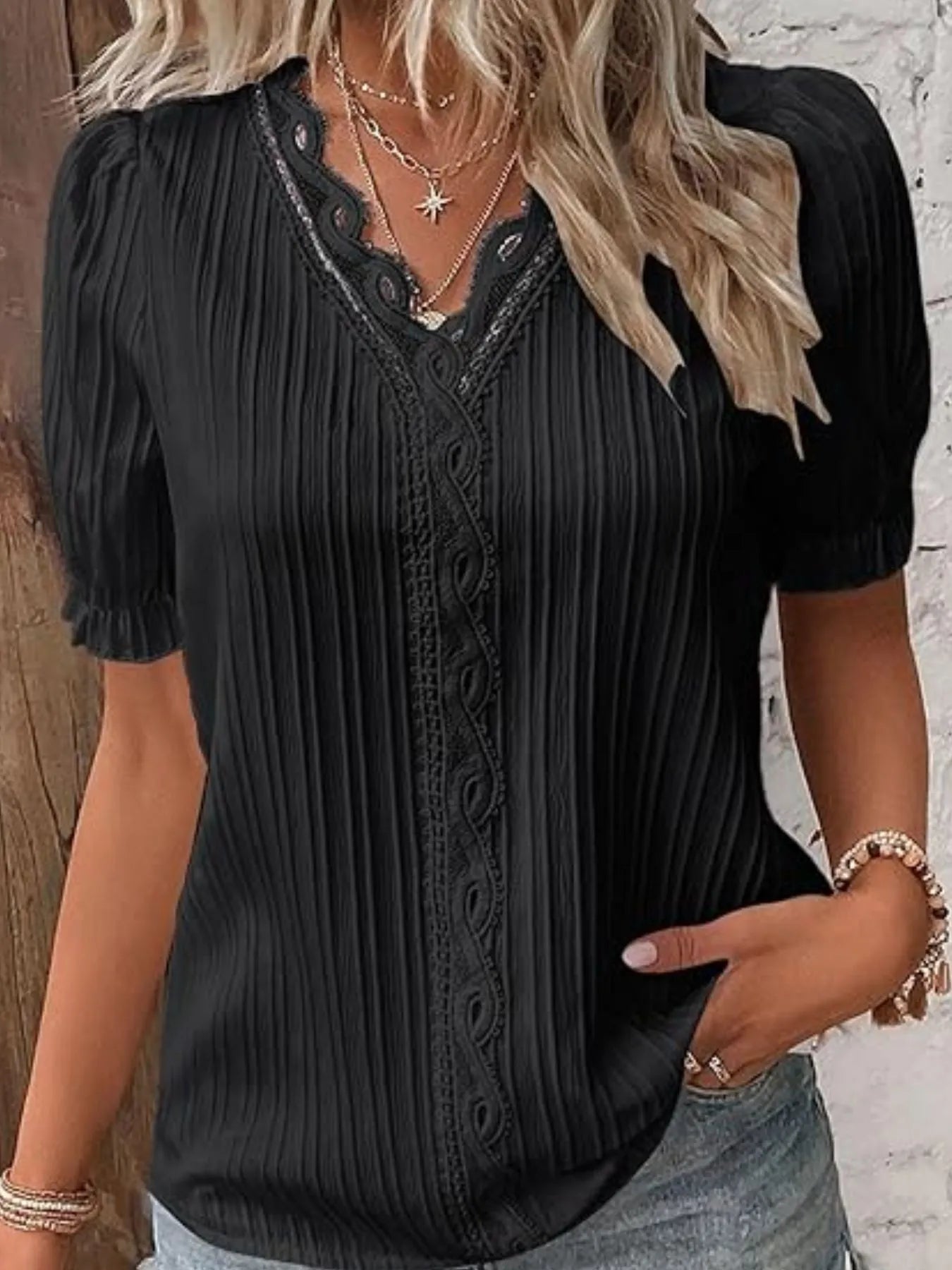 Full Size Lace Detail V - Neck | Elegant Urban Tank Top – Machello