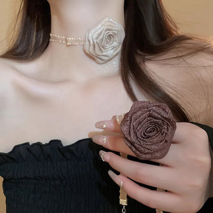 3D Rose Alloy Buckle Necklace – Elegant & Stylish Jewelry | Elegant Urban Tank Top – Machello