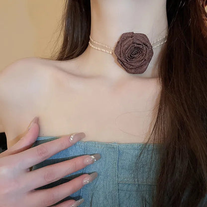 3D Rose Alloy Buckle Necklace – Elegant & Stylish Jewelry | Elegant Urban Tank Top – Machello