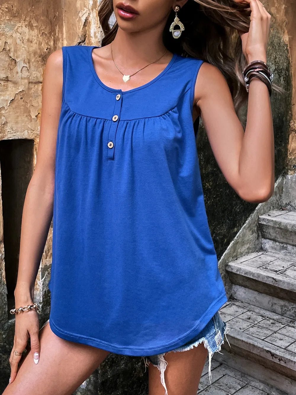 Button Detail Round Neck Tank – Ruched & Flattering Fit | Elegant Urban Tank Top – Machello