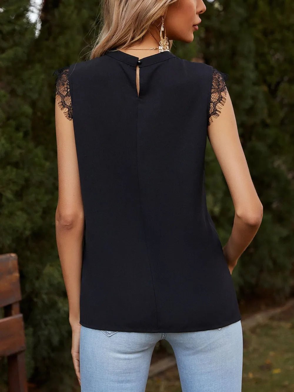 Lace Detail Ruched Round Neck Tank – Feminine & Flattering | Elegant Urban Tank Top – Machello