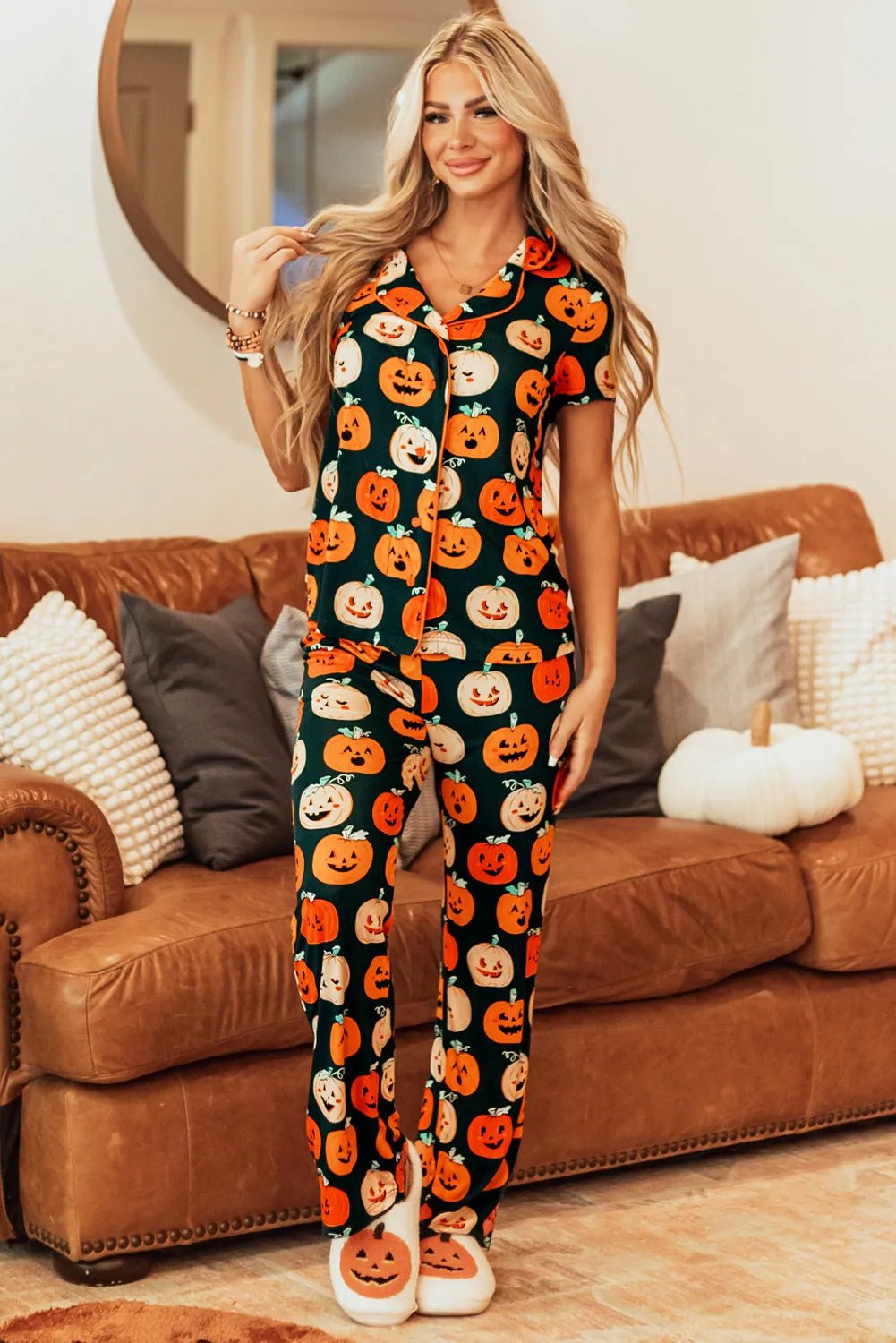 Pumpkin Printed Short Sleeve Top and Pants Lounge Set | Elegant Urban Tank Top – Machello